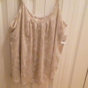 New York & Co. Top tanks size L